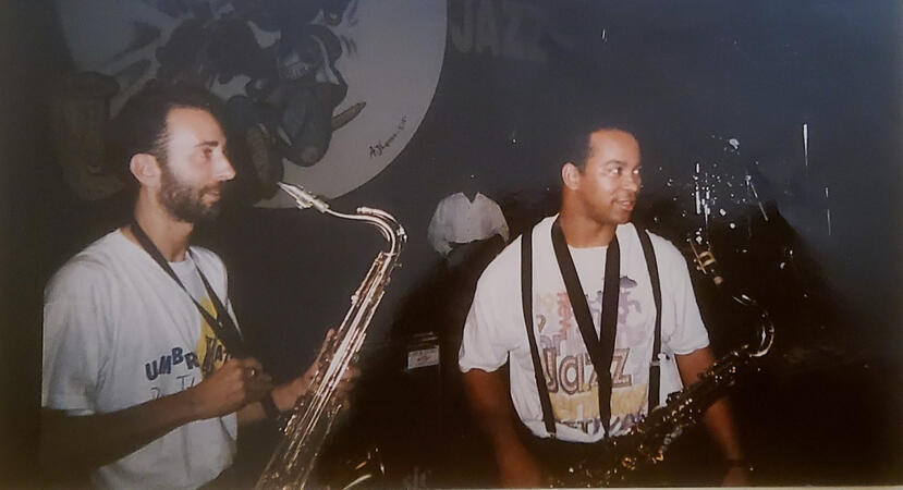 Con Victor Goines